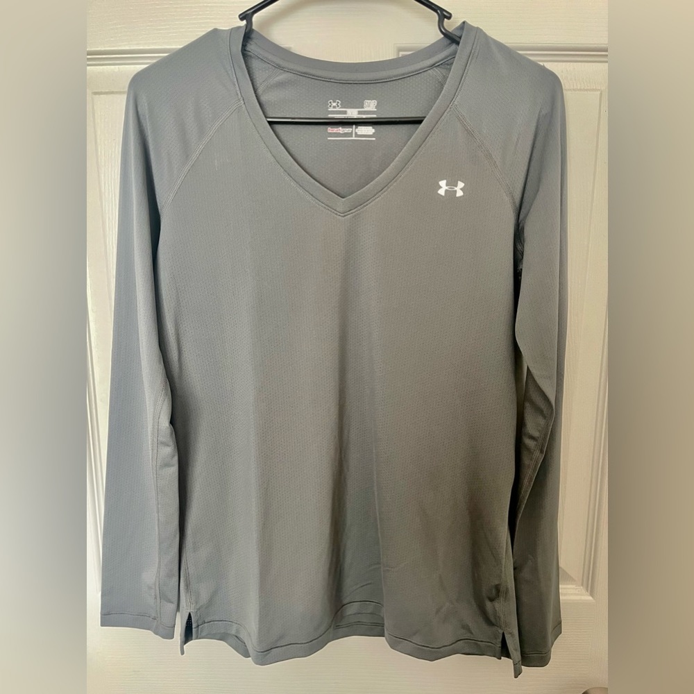 Under Armor Athletic Long Sleeve Activewear Top Size S